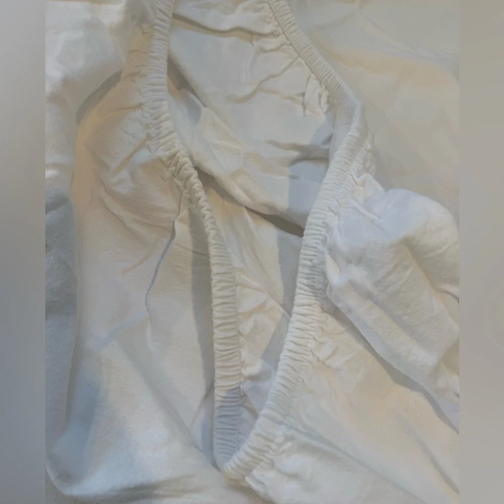 Luxurious White Flannel Fitted Sheet Size King